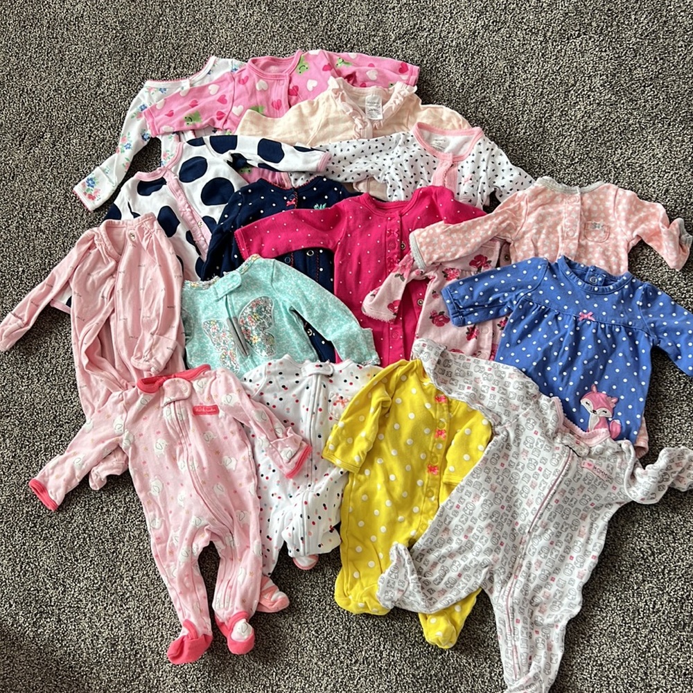 Zipper and buttons sleepers footed and footless lot of 16 newborn nb baby girl